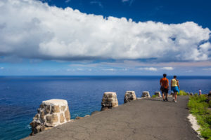 Hiking the Makapuu lighthouse trail. Photo Credit: Hawaii Tourism Authority (HTA) / Tor Johnson