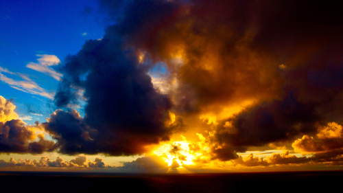 Makapuu Lighthouse Trail: Sunrise. Hawaii travel. Things to do in Oahu. Things to do in Hawaii.