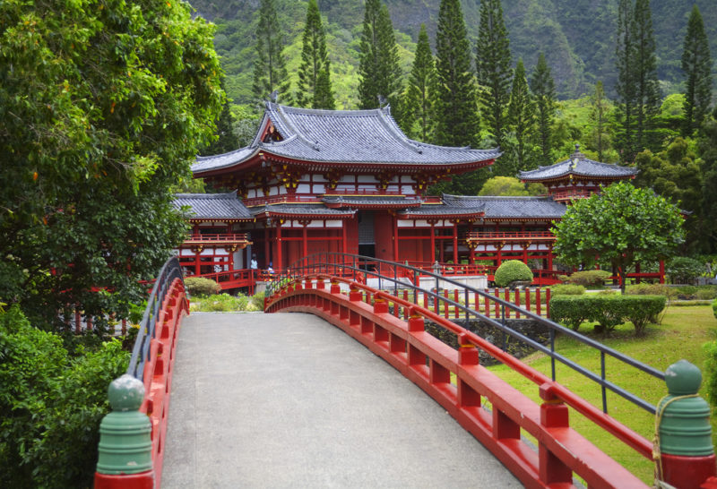 Why Byodo-In Temple In The Valley Of Temples Will Put You At Peace