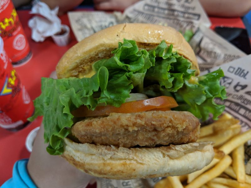 Hawaii’s Teddy’s Bigger Burgers Are For The Burger Fiends