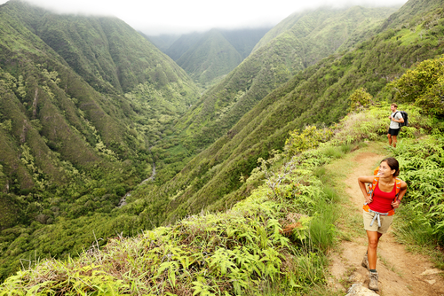 Hiking Waihee Ridge Trail.