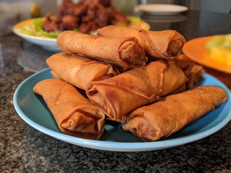 Crispy banana lumpia ready to eat!